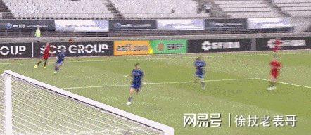 东亚杯-补时阶段险失球中国女足雨战0-0日本队无缘冠军